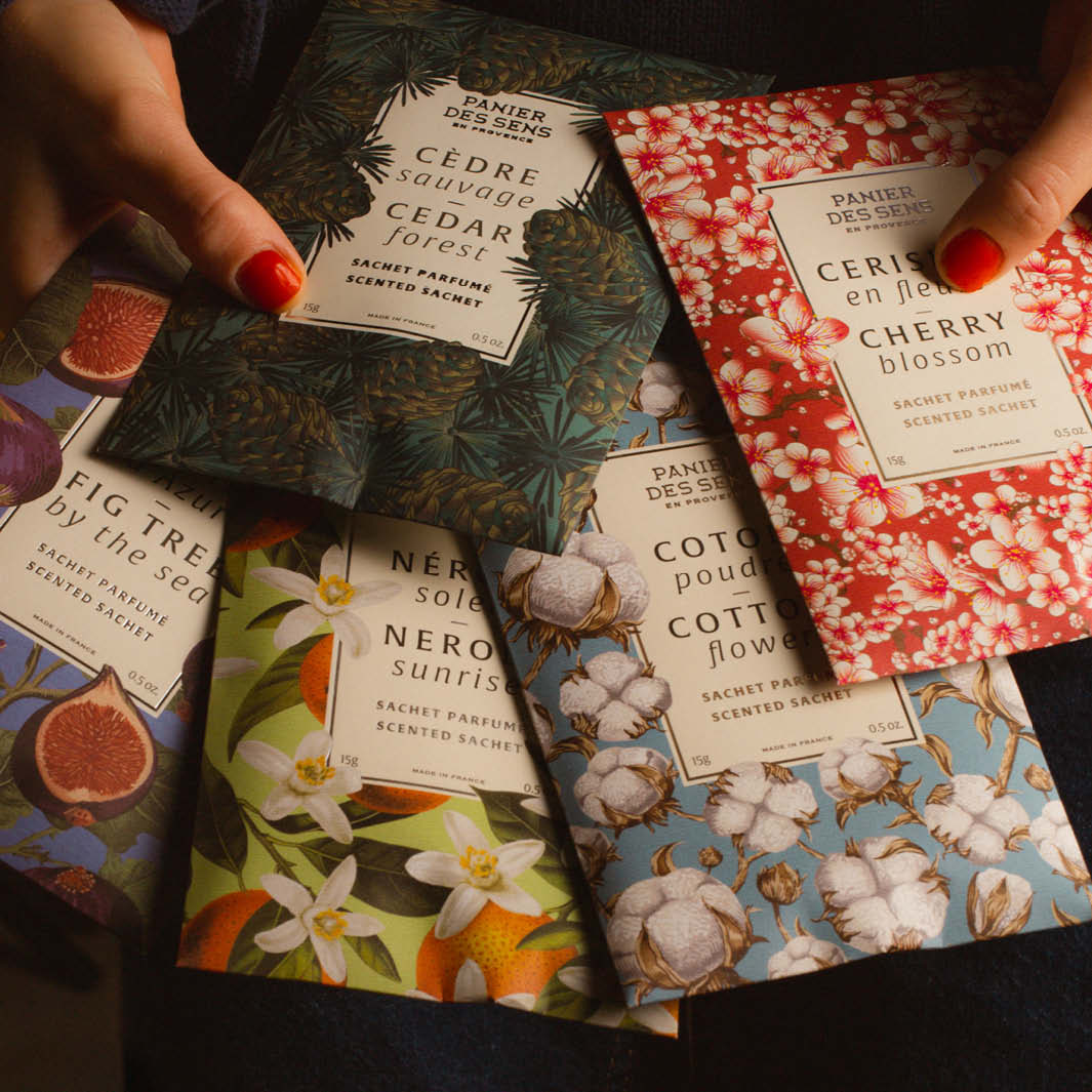 Scented Sachet Cotton flower 0.5 oz - Scented Sachet - Panier des Sens USA