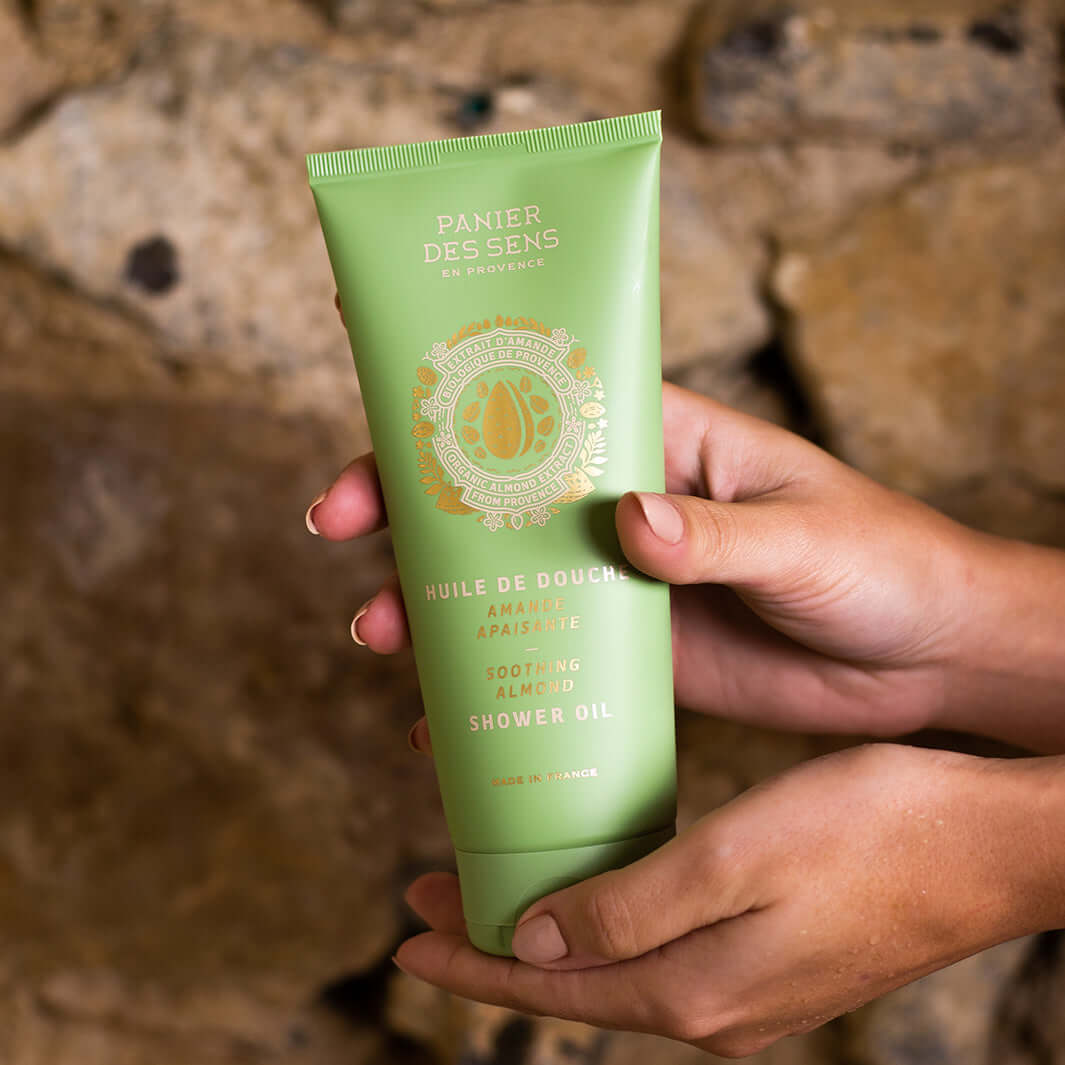 Shower oil - Soothing Almond - Shower gel - Panier des Sens USA
